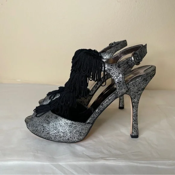 Max Studio Xcess Fringe Heels - Picture 2 of 16